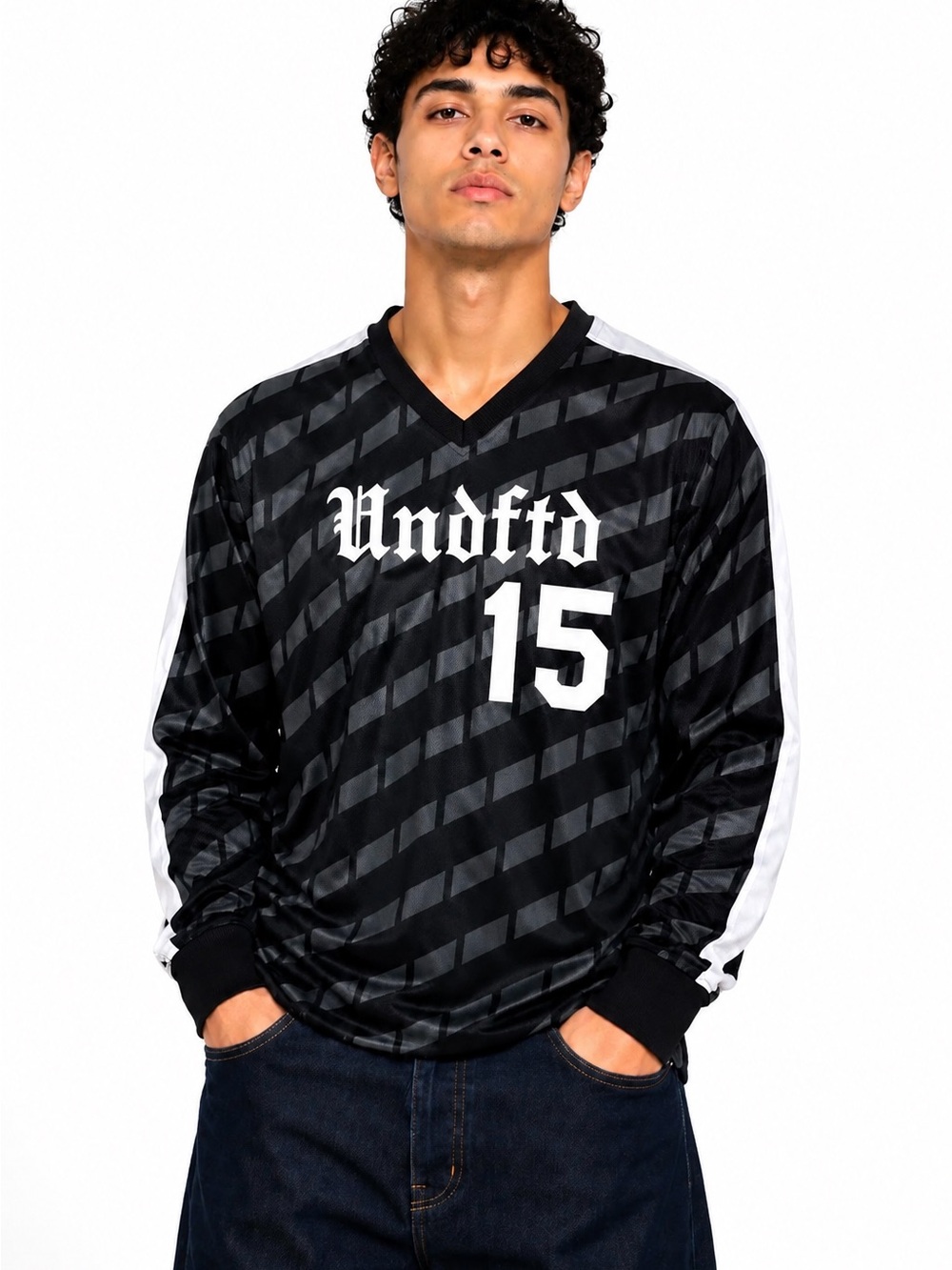 NWT Undefeated UNDFTD #15 Long Sleeve Soccer Jersey Men’s XXL Black Gray Streetw